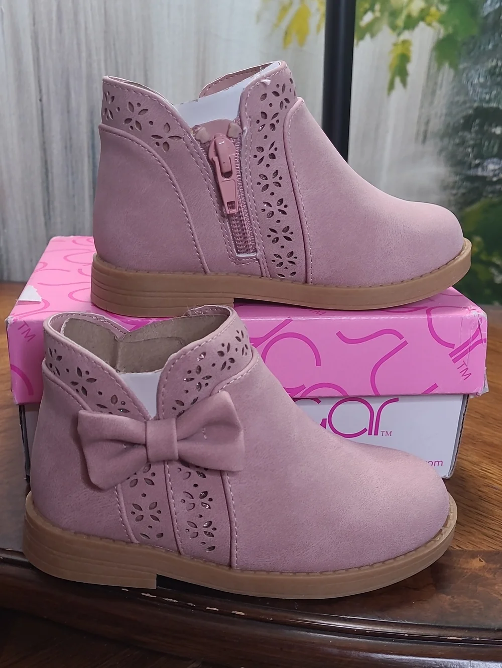 New in Box! Sugar Lil Knish Girls 8 Blush Pink Ankle Boots
